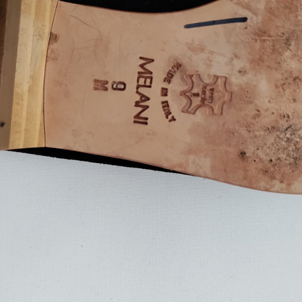 Brighton Leather Melanie Size 9 Slides Mules Shoes Beaded Silver Heart Black - Picture 6 of 6